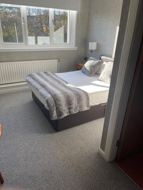 West Park Hotel Clydebank Εξωτερικό φωτογραφία